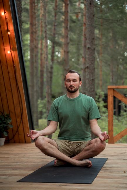 Accomplished Pose (Siddhasana): the classical meditation seat