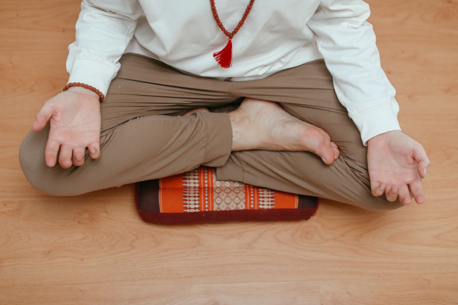 Auspicious Pose (Svastikasana): a classical cross-legged seat