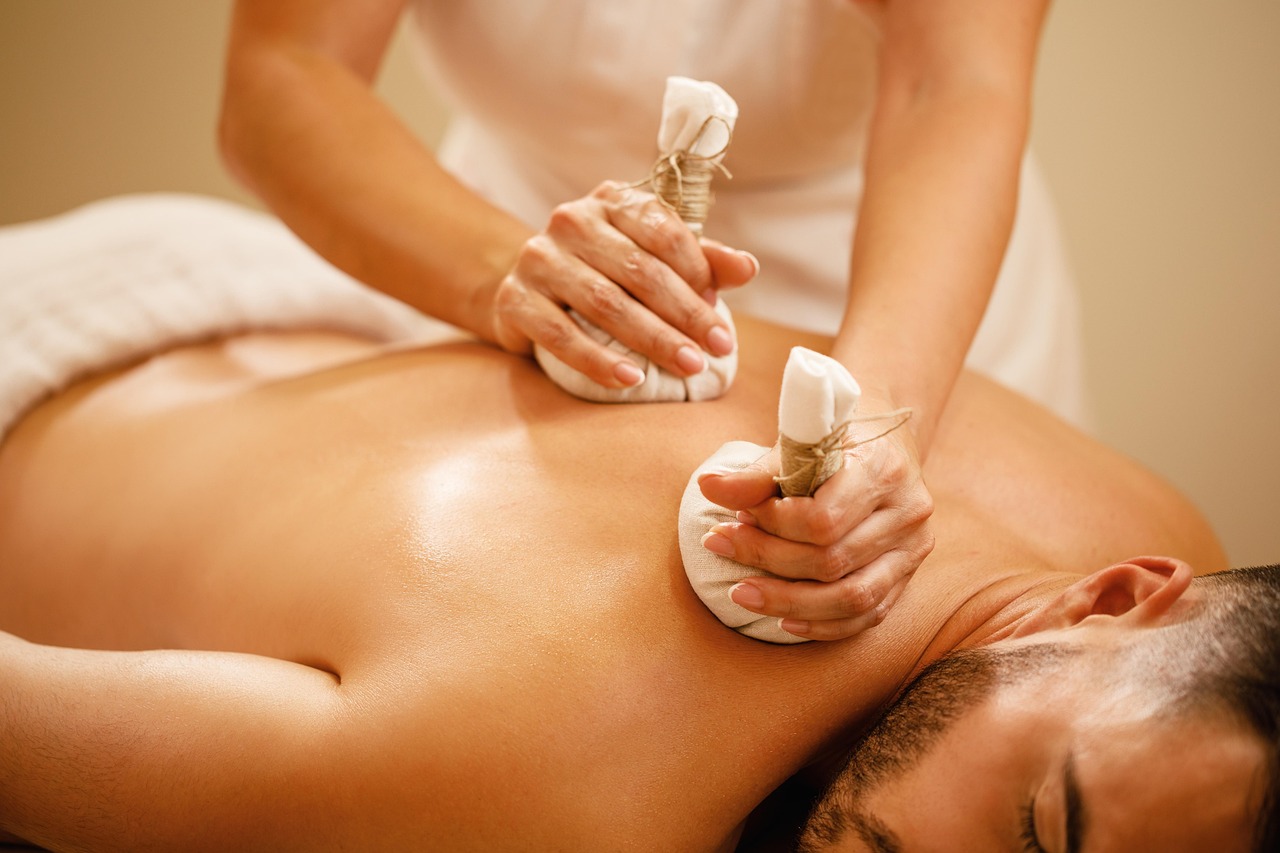 Massage, spa, spa treatment, back massage, herbal compress, beauty spa, alternative therapy, aroma therapy, ayurveda, body care, close-up, enjoyment, female, health spa, healthy lifestyle, human back,
