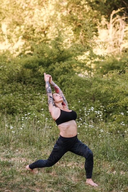 Warrior I yoga pose