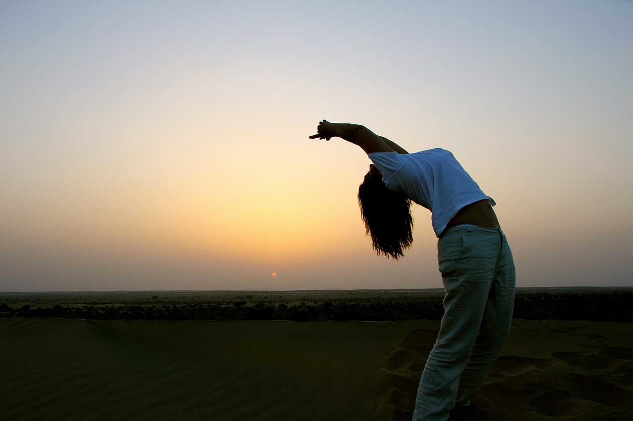 Sunset, outdoors, darling, yoga, relax, figure, woman, nature, dusk, desert, jaisalmer, india, https youtu, be tnxrldmmwhe